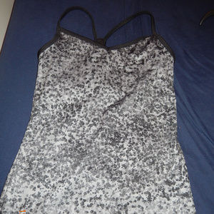 workout top